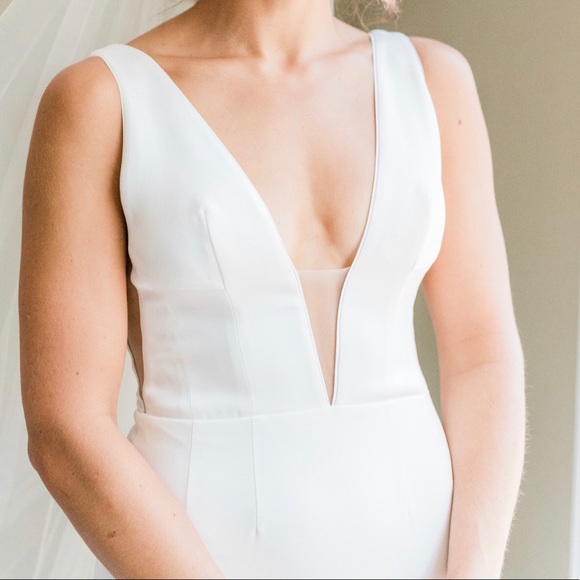 Gorgeous Worn Once RIVINI Roberts Gown Size 6 - Picture 6 of 8